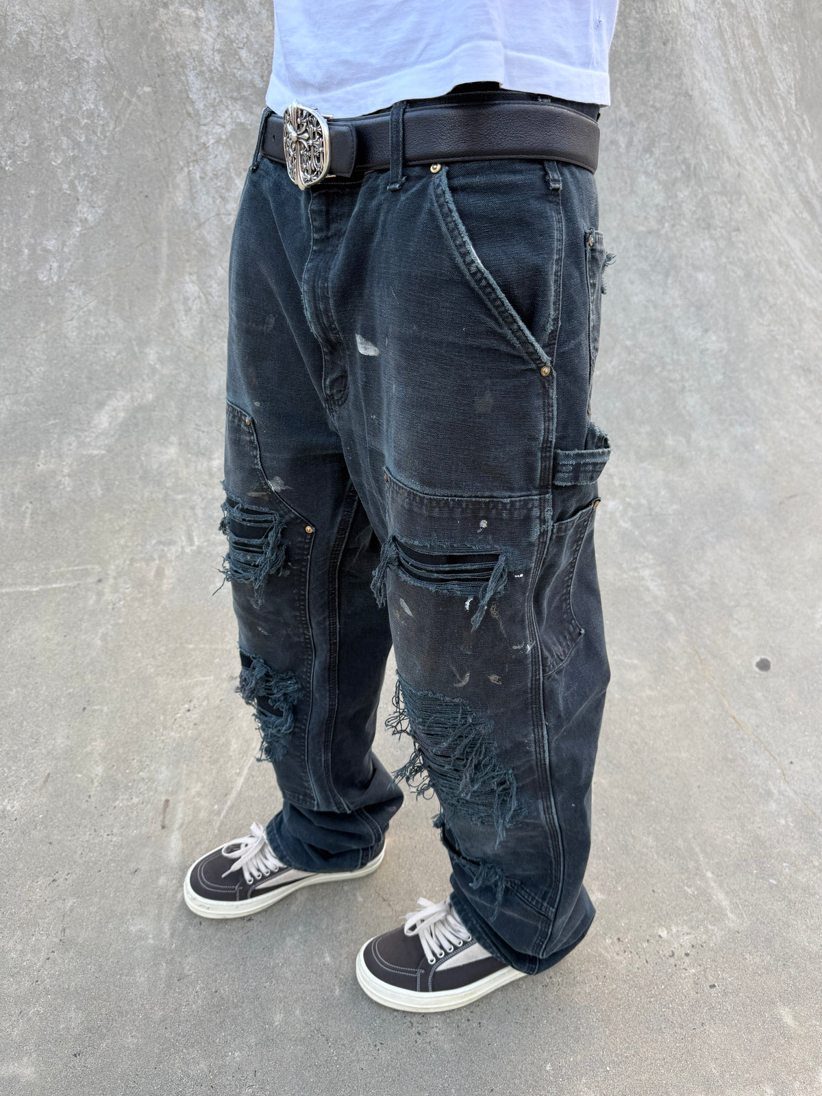 Faded and Thrashed Black Double Knee | 36x30