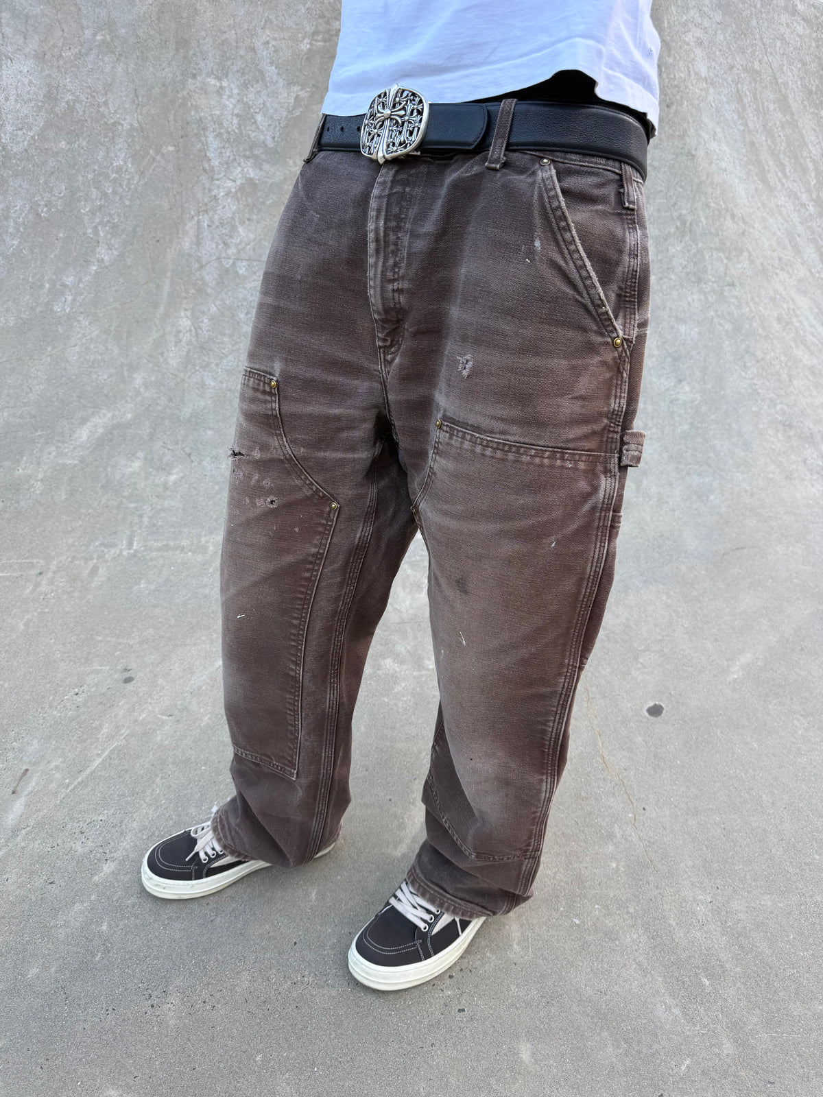 Faded and Thrashed Brown Double Knee | 36x30