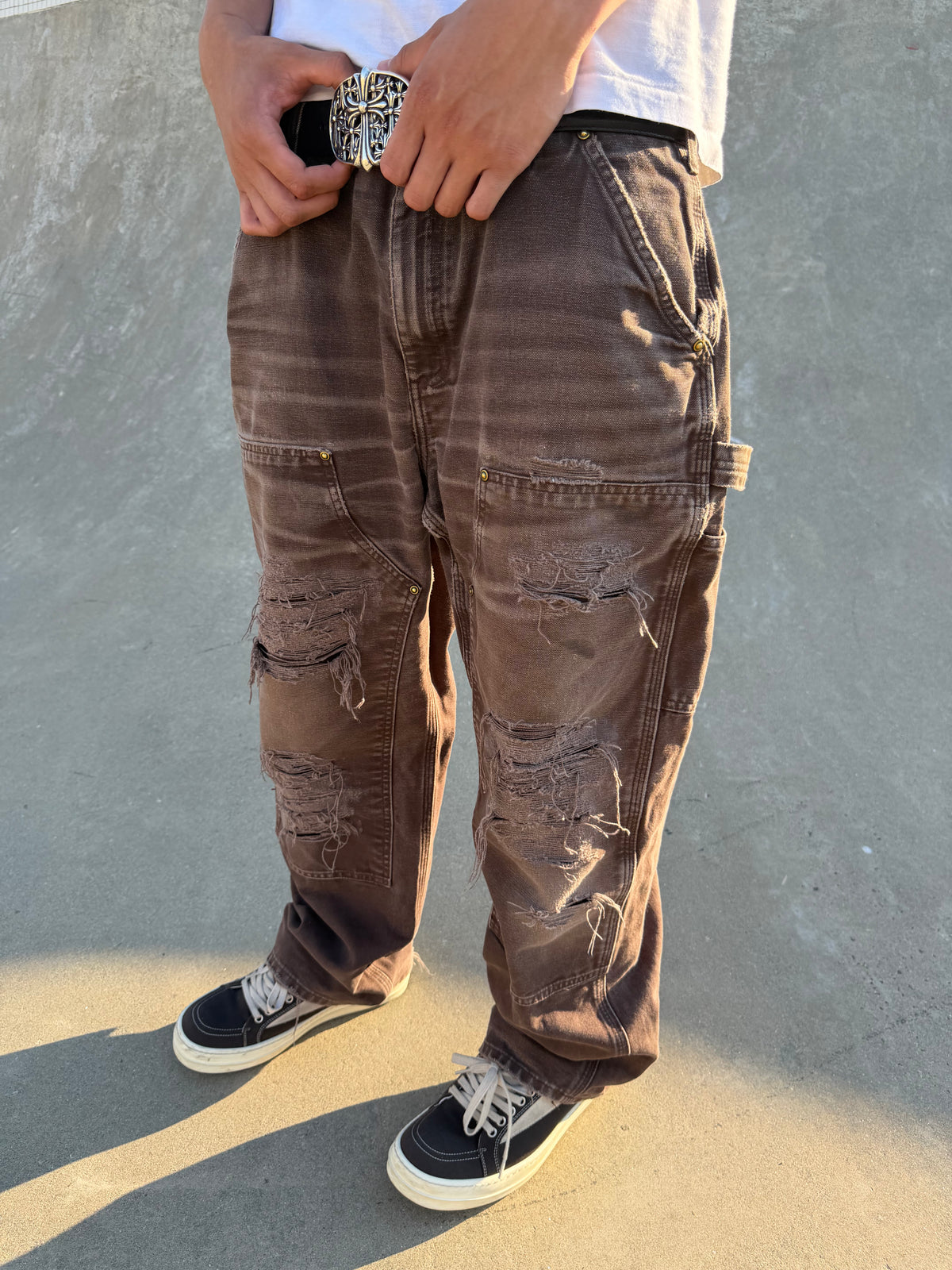Faded and Thrashed Brown Double Knee | 36x30