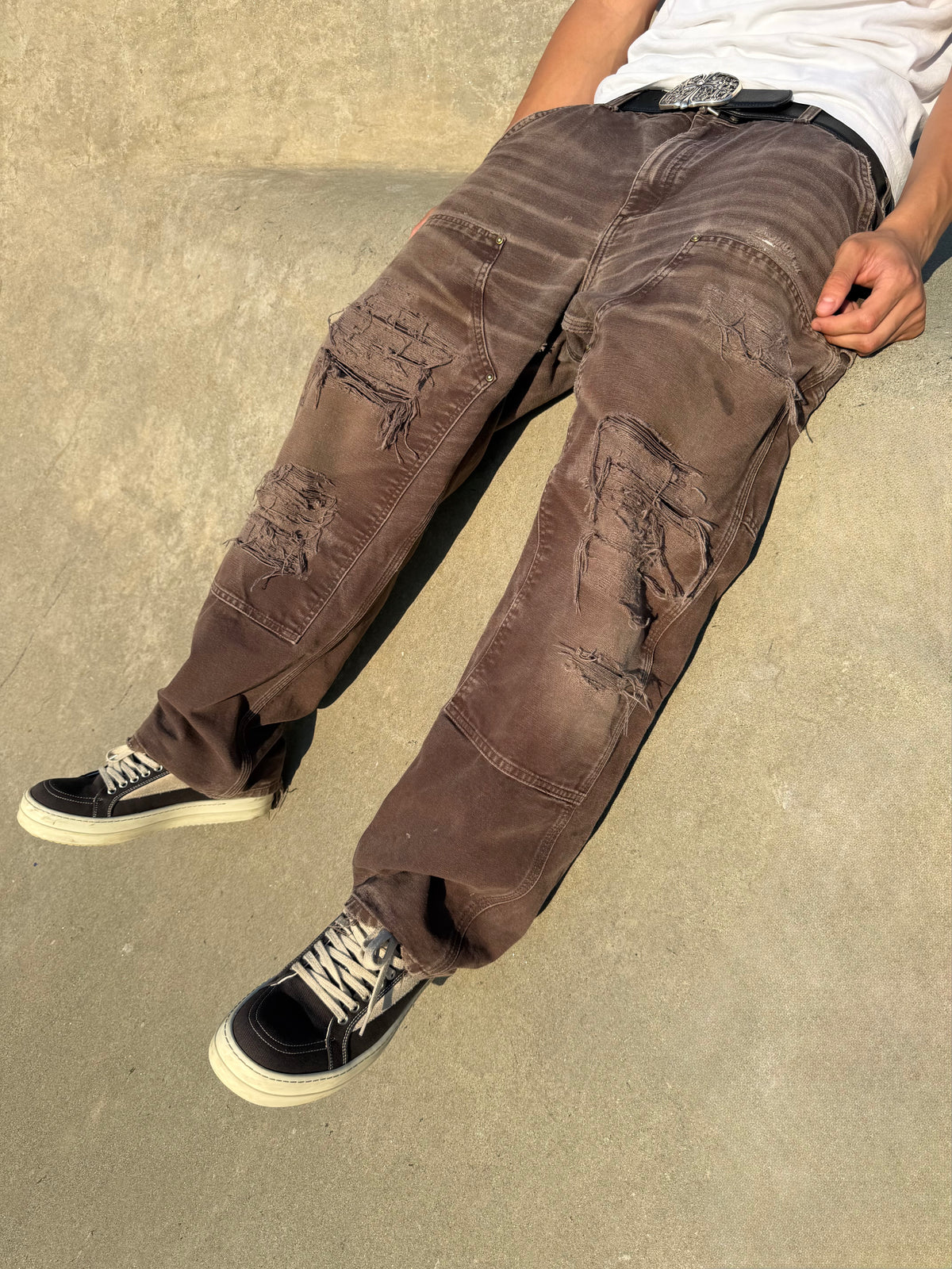 Faded and Thrashed Brown Double Knee | 36x30
