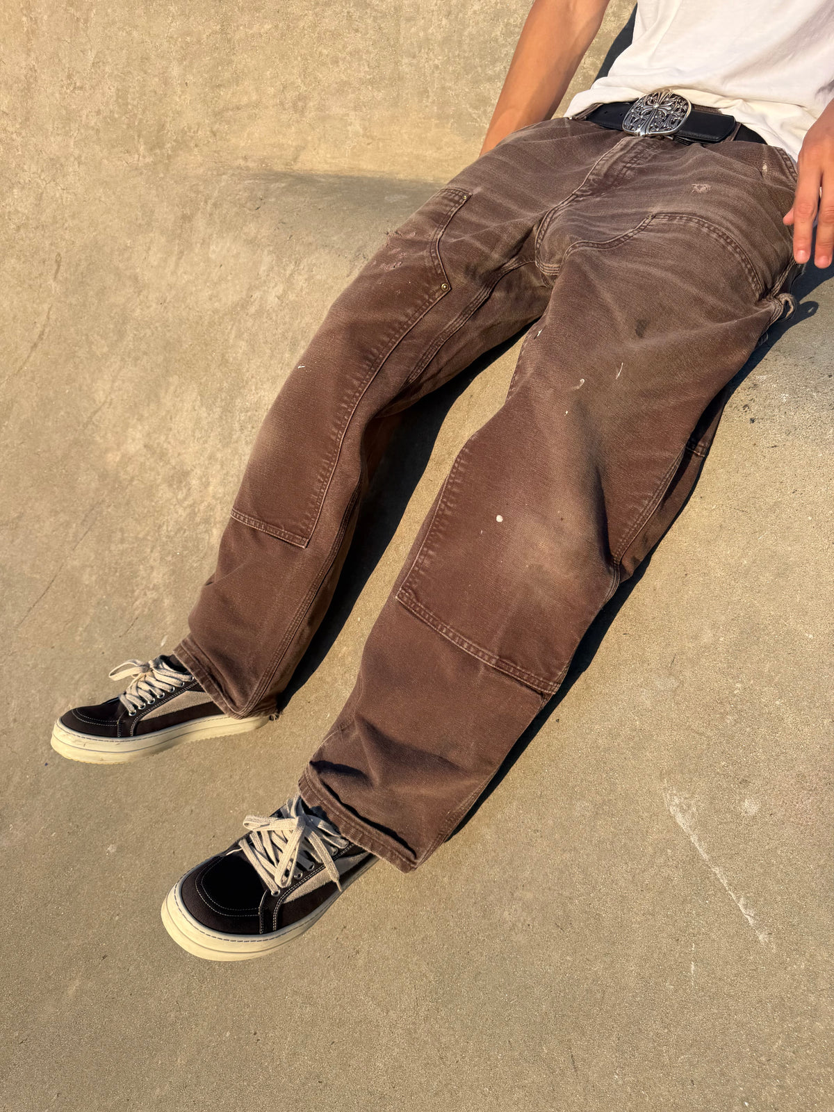 Faded and Thrashed Brown Double Knee | 36x30