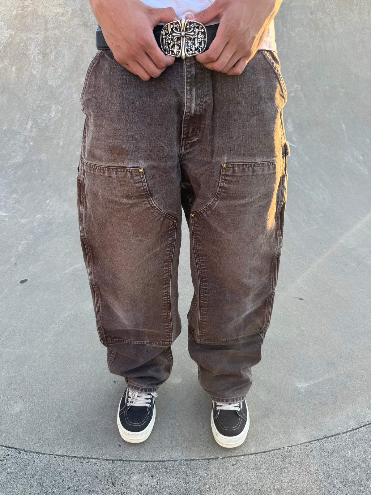 Faded and Thrashed Brown Double Knee | 38x32