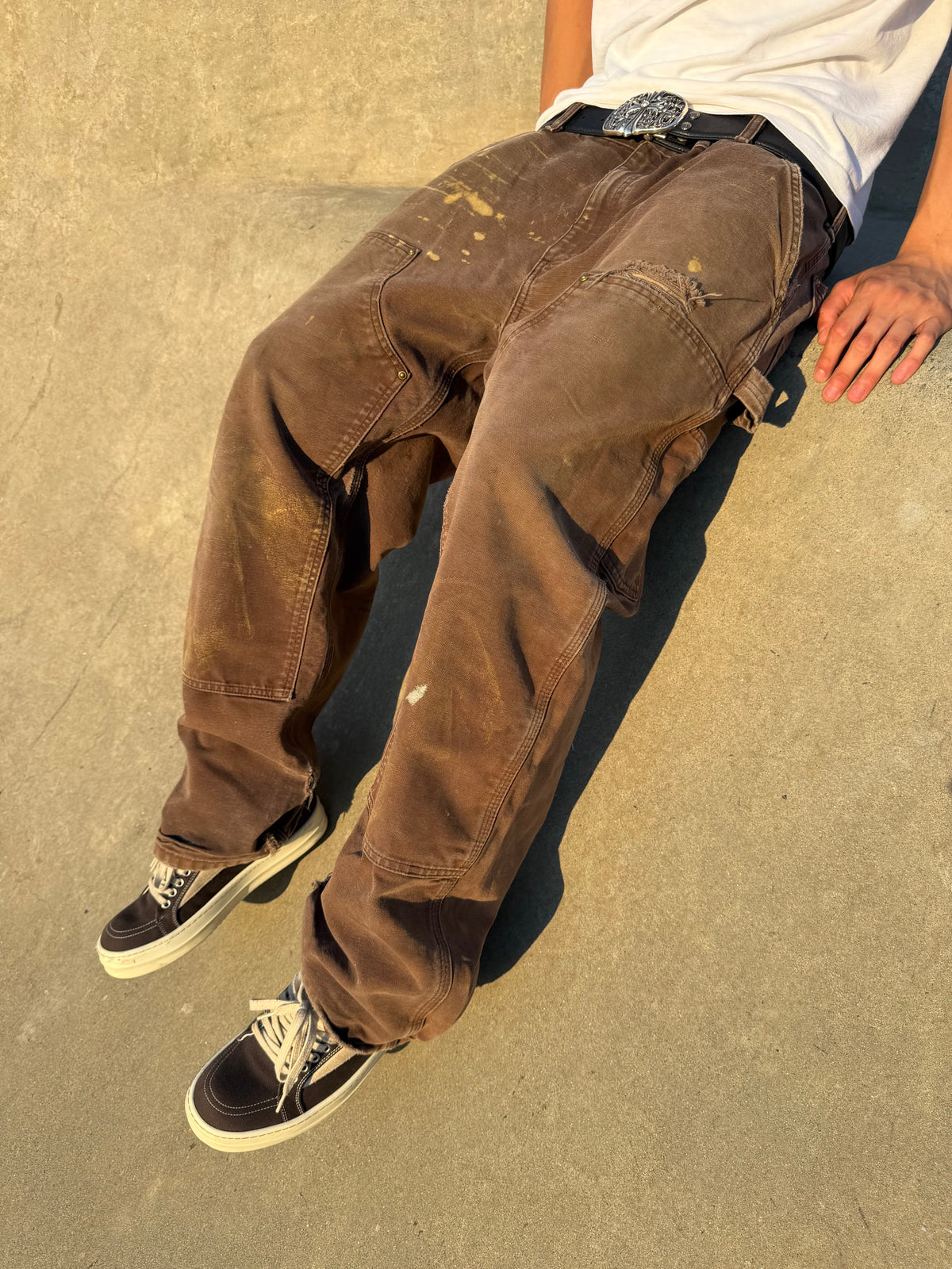Faded and Thrashed Brown Double Knee | 36x30