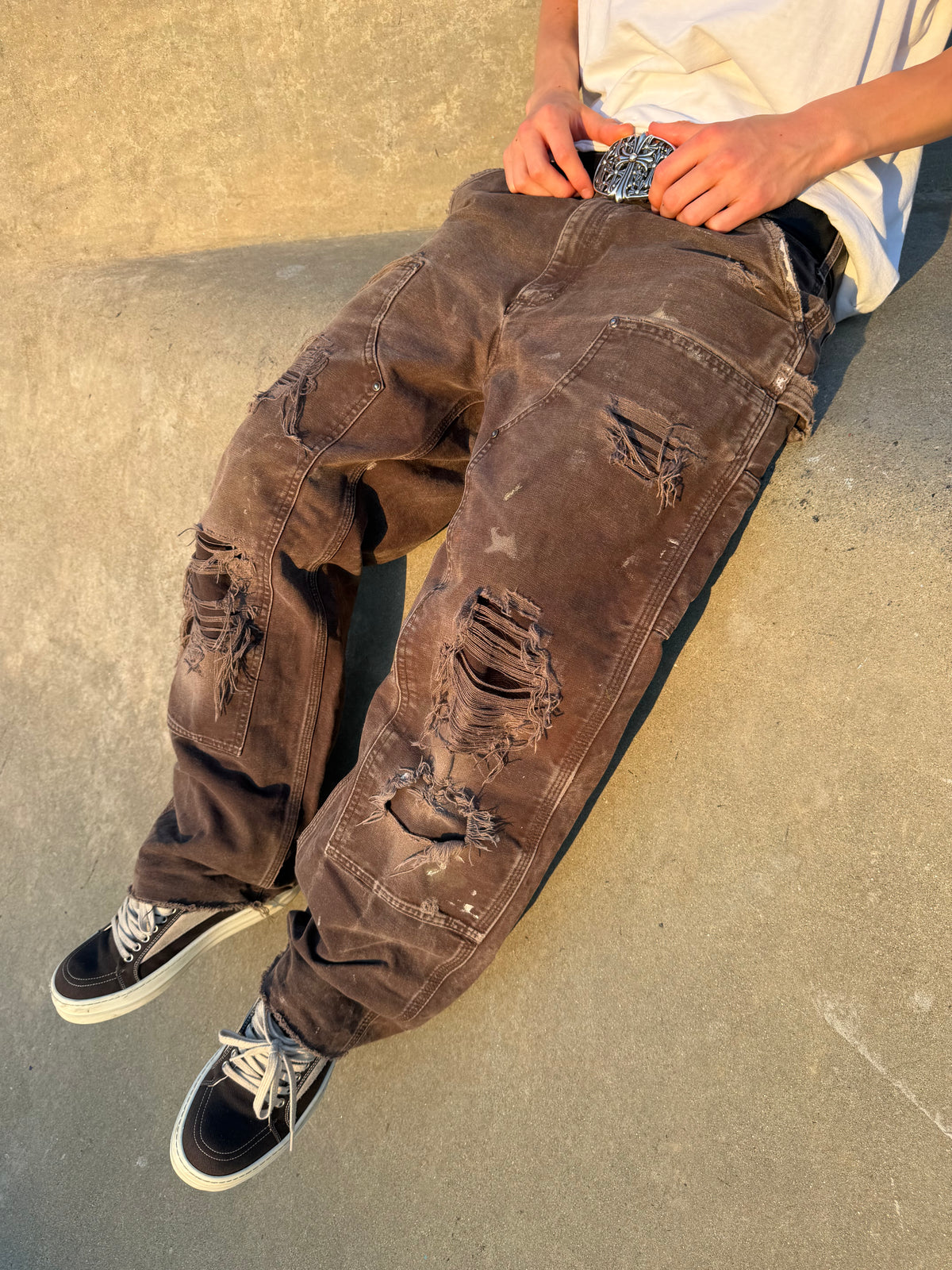 Faded and Thrashed Brown Double Knee | 32x30