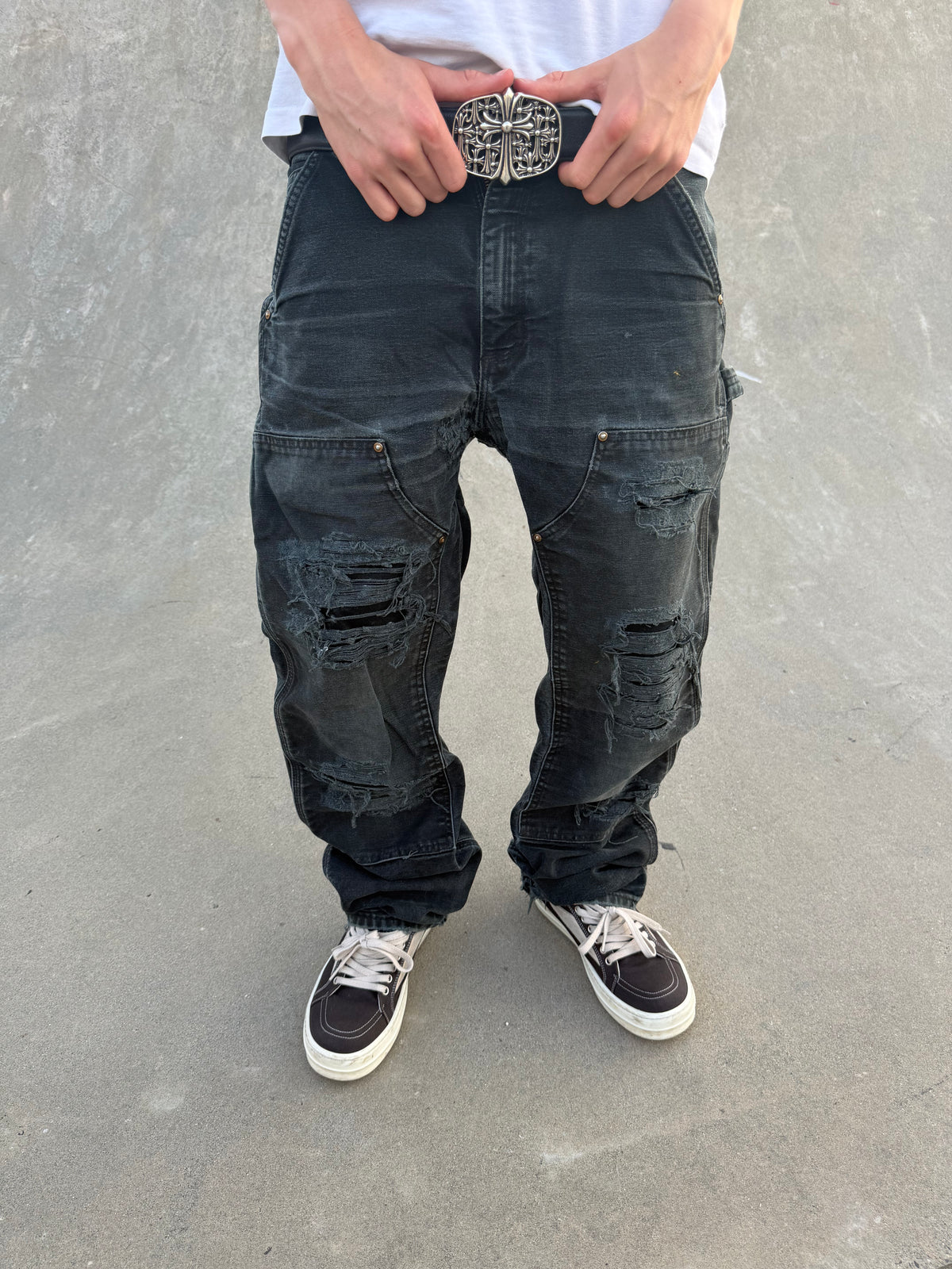 Faded and Thrashed Black Double Knee | 31x30
