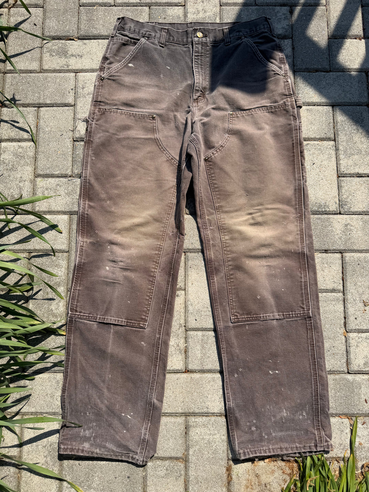 Faded and Thrashed Brown Double Knee | 34x34