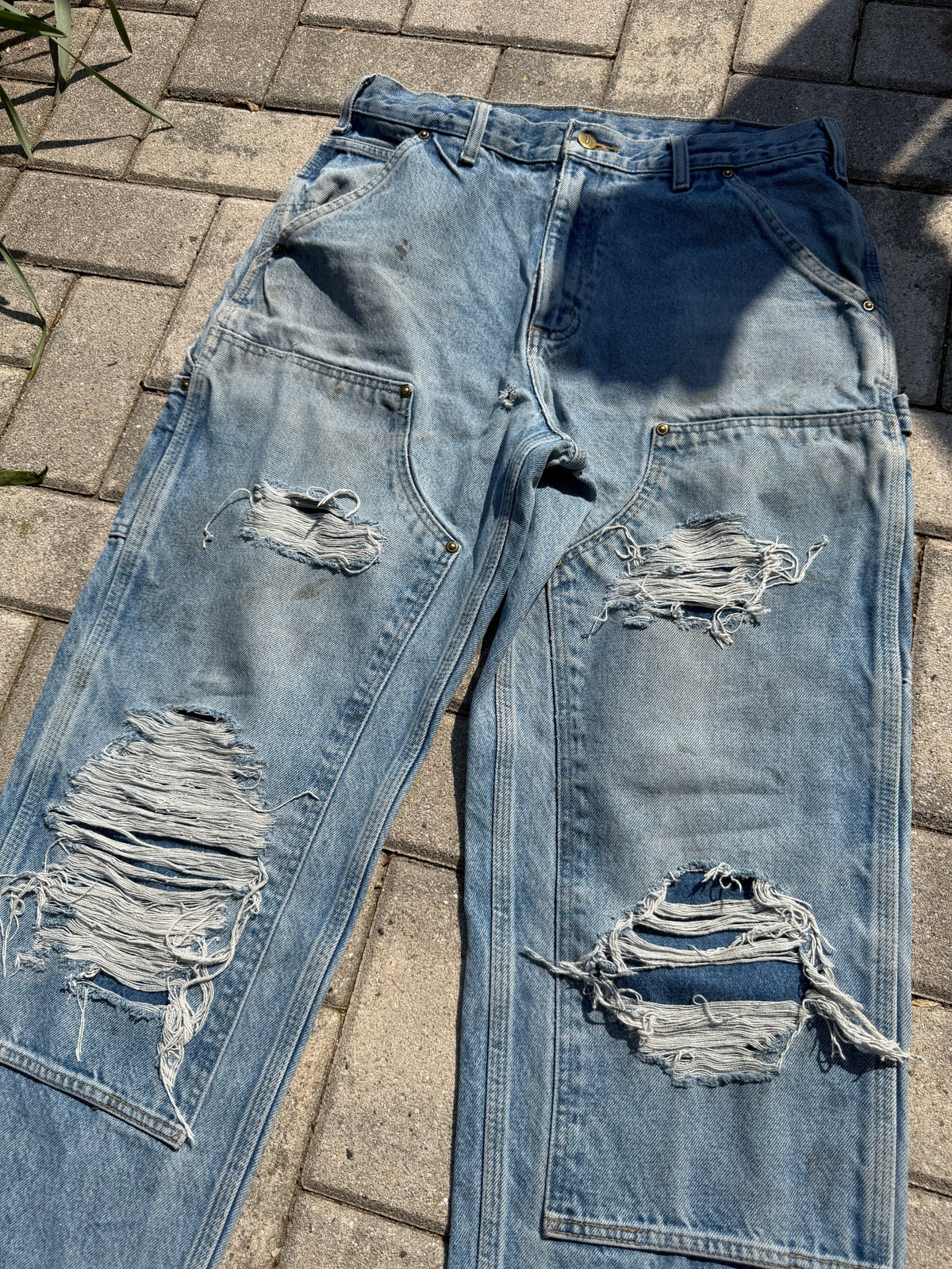 Faded and Thrashed Denim Double Knee | 32x32