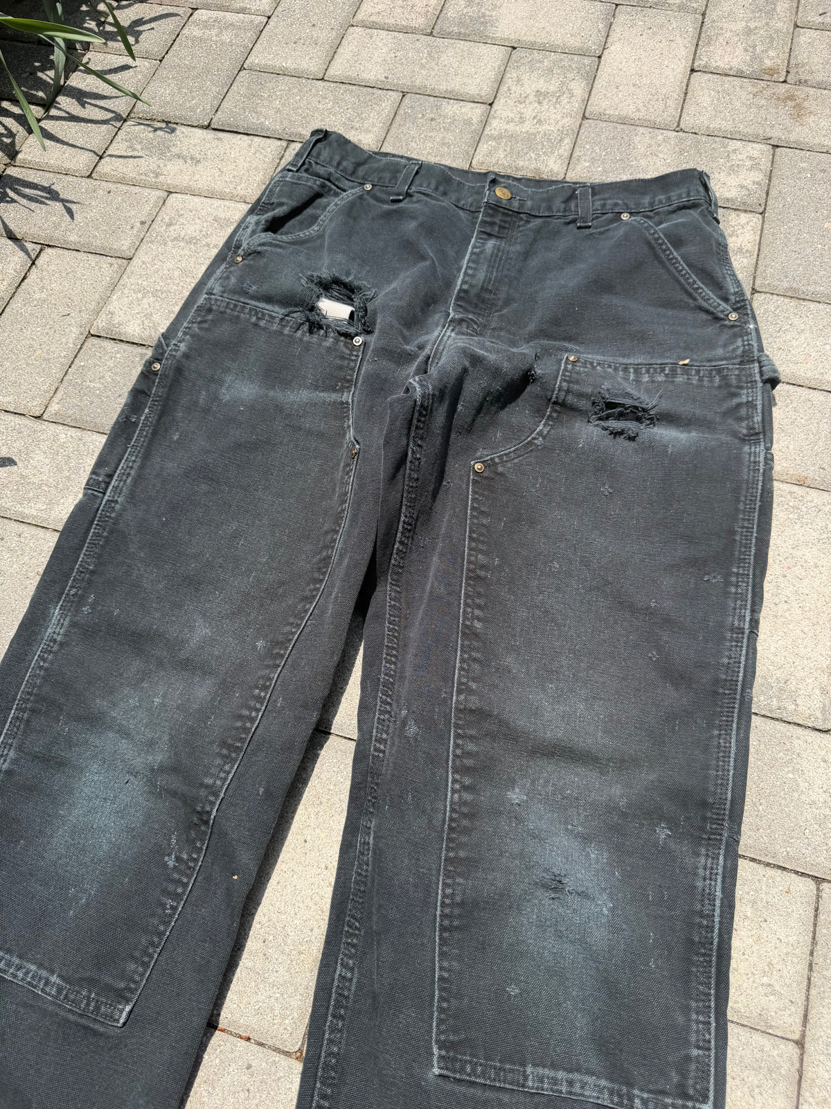 Faded and Thrashed Carhartt Double Knee | 34x34