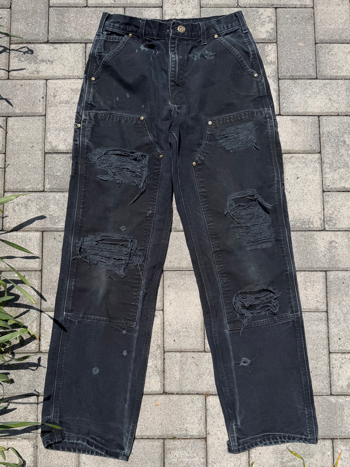 Faded and Thrashed Black Double Knee | 30x34