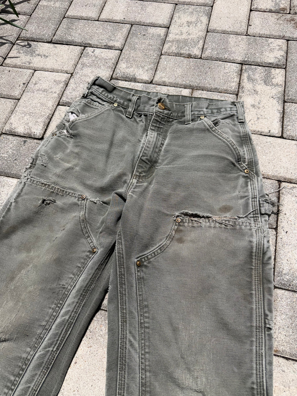Faded and Thrashed Matcha Double Knee Capri | 28
